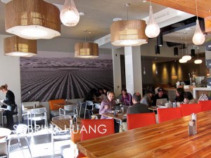 20120226LYFE009 20120226LYFE009