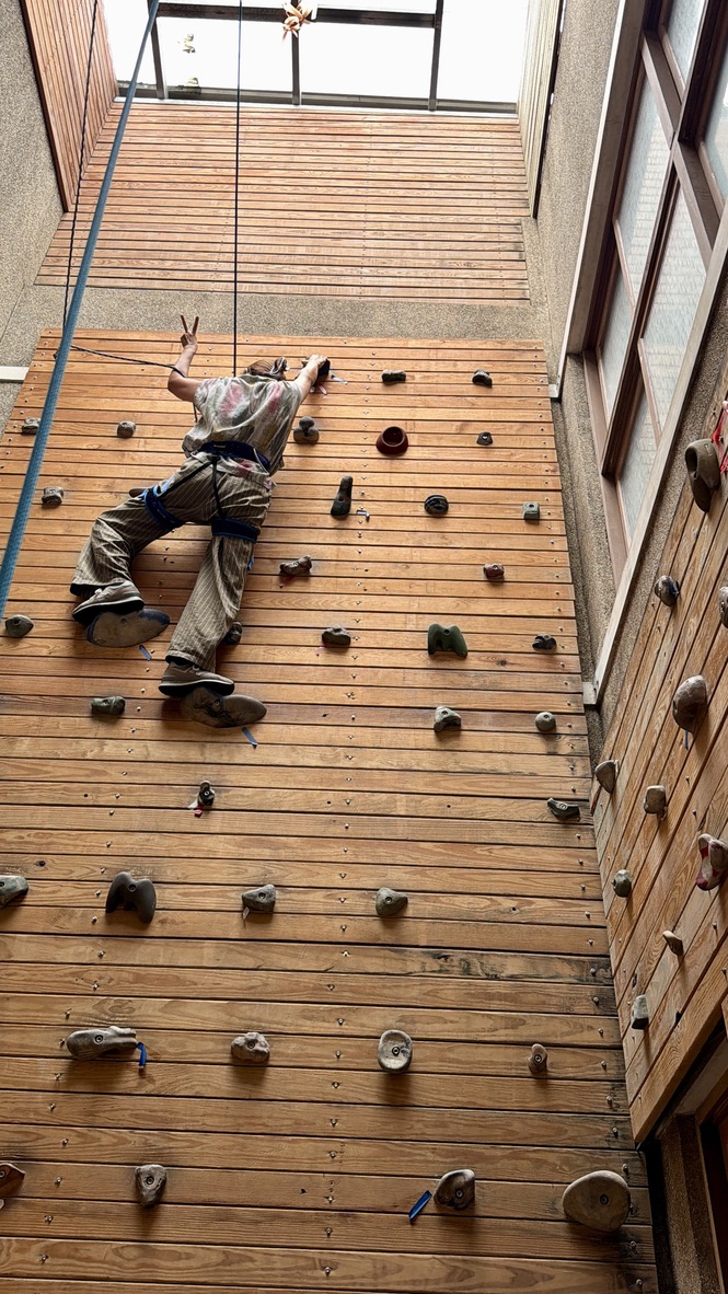 rock climbing indoor